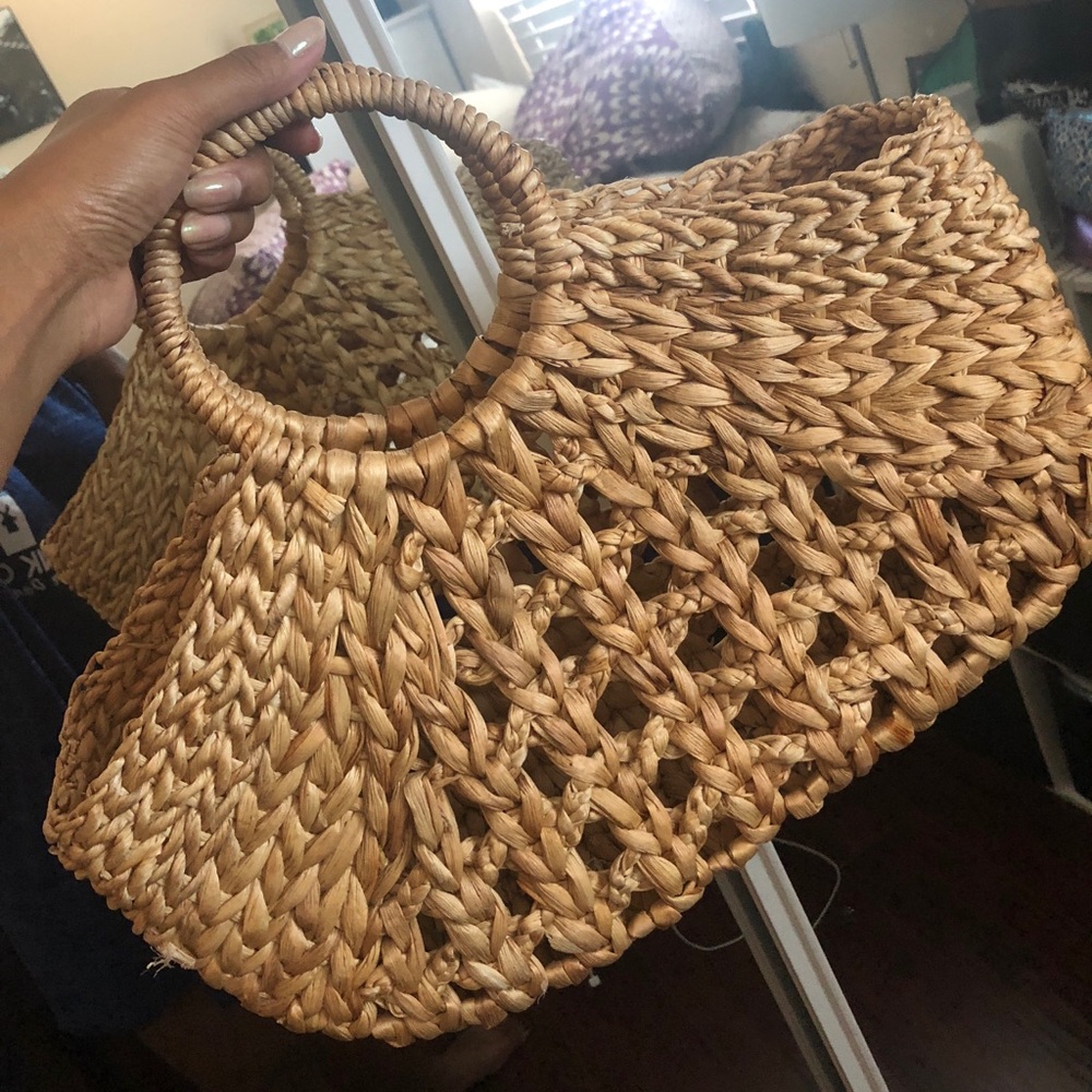 Straw miniature tote bag